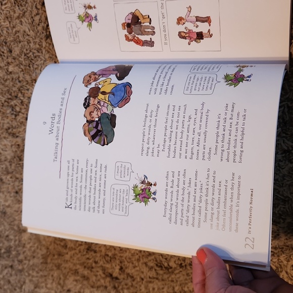 It's Perfectly Normal Paperback Book about Changing Bodies, Growing Up & Health - Picture 4 of 6